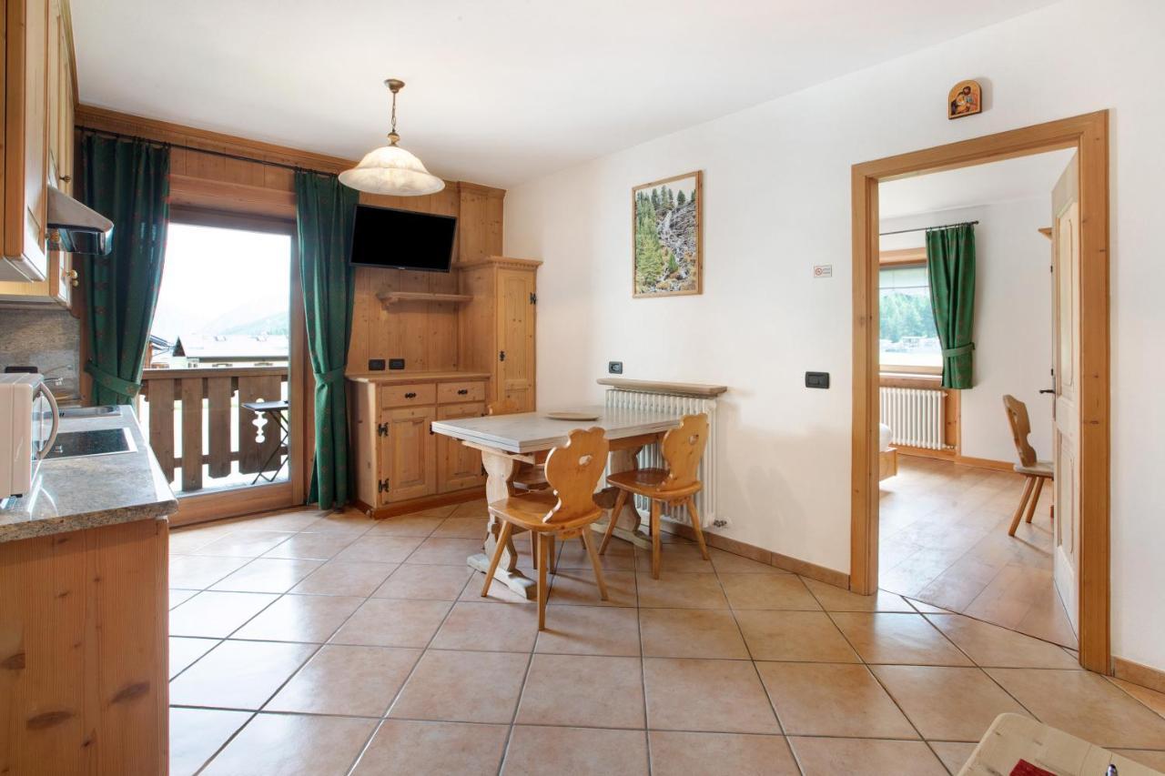 Larice Cambra Apartment